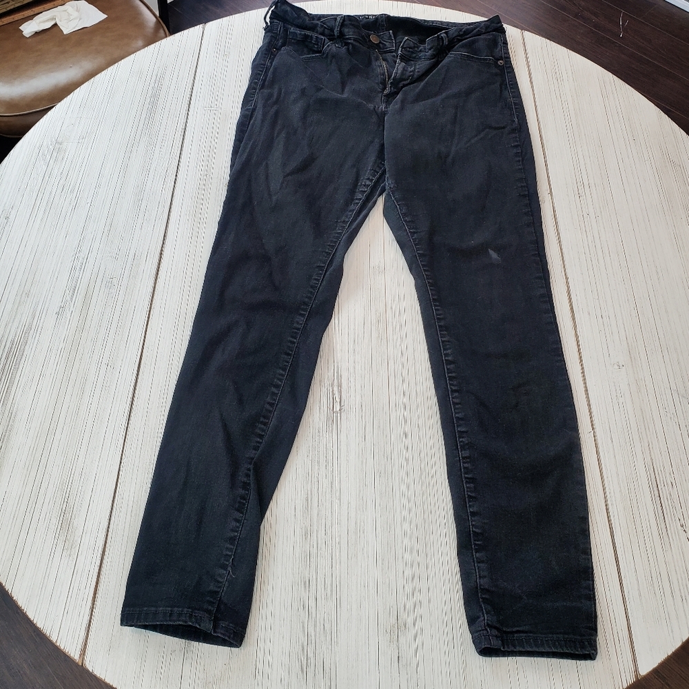 Old Navy Black Rockstar Skinny Jeans 14